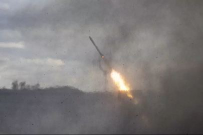 Bölgede gerilim tırmanıyor! Rusya'dan yoğun hava saldırısı