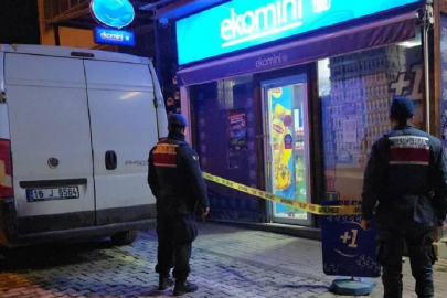 Bursa'da iş yerine düzenlenen silahlı saldırıda 2 kişi yaralandı