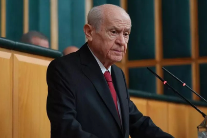 Bahçeli'den terör örgütü SDG'ye net uyarı: Suriye'nin parçası olması herkesin menfaatinedir
