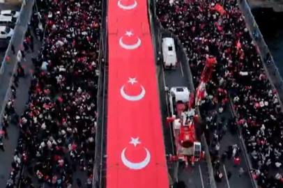 İstanbul’da Filistin’e destek yürüyüşü: Vatandaşlar Galata Köprüsü’nde buluşuyor