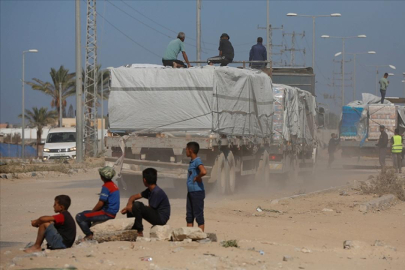 Soykırımcı İsrail 37 uluslararası yardım kuruluşunun lisansını iptal ediyor