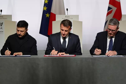 Ukrayna, İngiltere ve Fransa imzaları attı! Macron: Türkiye'yi özellikle takdir etmek istiyorum