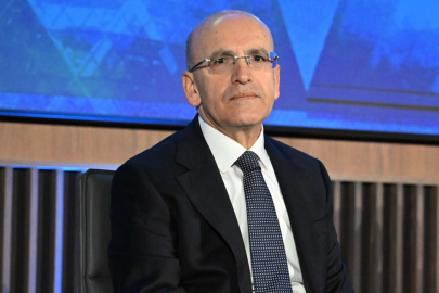 Bakan Şimşek İngiltere ve ABD'de yatırımcılarla görüşecek