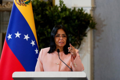 Venezuela: Petrol satışından elde edilecek gelir sağlık sistemi için kullanılacak