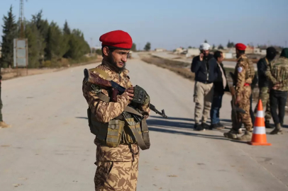 ABD heyeti, Suriye'de YPG/SDG'nin işgali altındaki Deyr Hafir'de