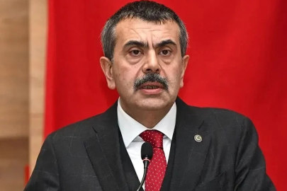 ''Karnelerden Atatürk kaldırıldı'' yalanı... Bakan Tekin'den CHP'ye ''asrın hırsızlığı'' tepkisi