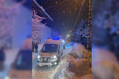 112 ekiplerinden zorlu kış şartlarında sağlık seferberliği