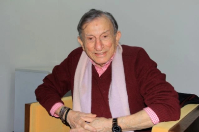 Türk tiyatrosunun usta ismi Haldun Dormen yaşamını yitirdi