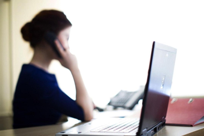 Sözleşmeli personele doğum sonrası "yarım zamanlı çalışma" hakkı