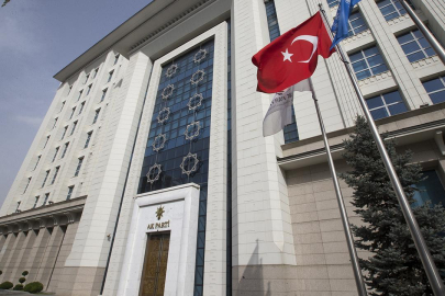 AK Parti'den Özgür Özel'in Suriye açıklamalarına tepki