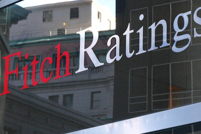Fitch Ratings, Türkiye'nin kredi notunu "pozitif"e çevirdi