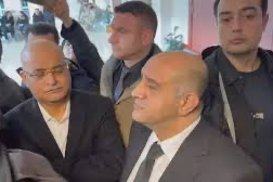 Aziz İhsan Aktaş’ın duruşmaya korumalarla gelmesi tartışma yarattı