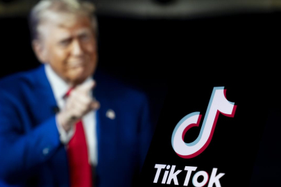 California Valisi Newsom'dan TikTok'a "Trump eleştirilerini bastırma" suçlaması