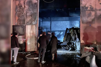 Kayseri OSB’de mobilya fabrikasında yangın