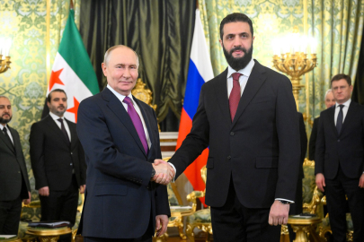 Putin’den YPG çıkışı: Şara'yı tebrik ediyoruz!