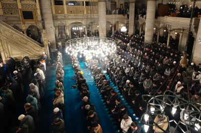 Berat Kandili tüm yurtta idrak edildi