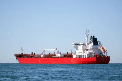 ABD, Umman Denizi’nde uçak gemisine yaklaşan İran İHA’sını düşürdü