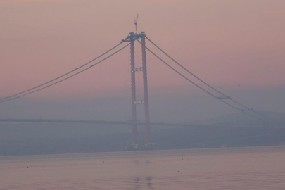 Çanakkale Boğazı transit gemi geçişlerine kapatıldı