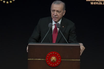 Cumhurbaşkanı Erdoğan'dan 6 Şubat mesajı: Sözümüzü tuttuk, şehirlerimizi yeniden ihya ettik