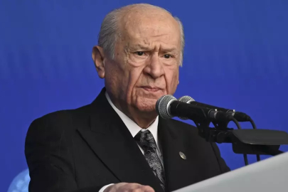 MHP Lideri Bahçeli'den deprem turistlerine tepki... ''İmkan olsa kümes bile yapamazlar''