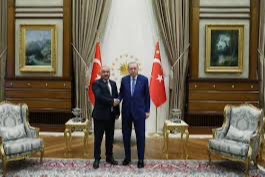 Cumhurbaşkanı Erdoğan Kırgızistan Meclis Başkanı’nı kabul etti