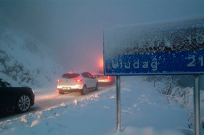 Uludağ Oteller Bölgesi’nde kar kalınlığı arttı