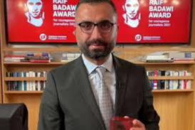 Gazeteci Alican Uludağ Ankara’da gözaltına alındı