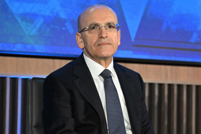 Bakan Şimşek'ten dezenflasyon mesajı: Beklentiler düşüşte