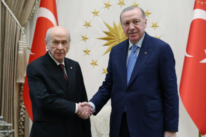 Devlet Bahçeli, Cumhurbaşkanı Erdoğan'ın doğum gününü kutladı