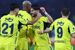 Nottingham Forest Fenerbahçe maçında ilk 11 açıklandı