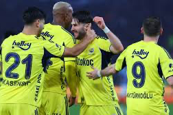 Fenerbahçe kazandı ancak Avrupa defteri kapandı