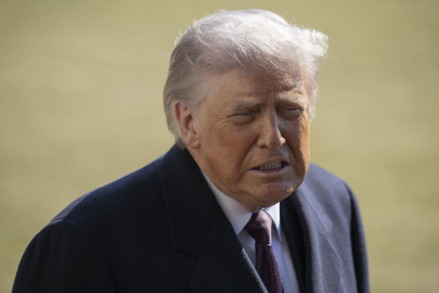 ABD basını: Trump, İran'a yönelik saldırılar konusunda Kongreye bildirim gönderdi