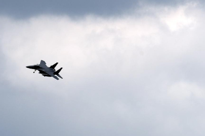 İran basını: ABD savaş uçağı düşürüldü