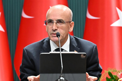 Bakan Şimşek: Dezenflasyonu önceliklendiren önemli bir adım attık