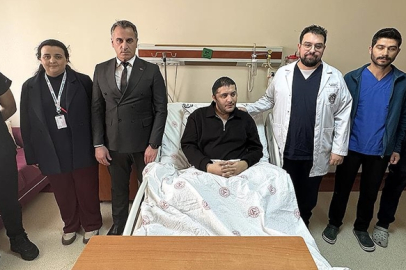 Zamanla yarışan doktorlar riskli beyin ameliyatıyla genç hastayı hayata bağladı