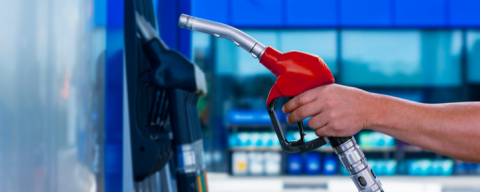 Avrupa’da enerji arz güvenliği alarmı: Akaryakıt fiyatlarına müdahale başladı