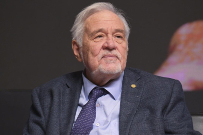 İlber Ortaylı hayatını kaybetti