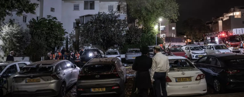 İran ve Hizbullah'tan eş zamanlı saldırı: İsrail'e füze ve roket yağdı, bölgede alarm sirenleri çaldı