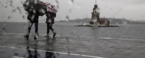 Sıcaklıklar düşüyor, bayram yağışlı geçecek