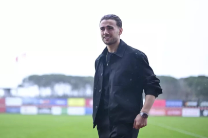 Yunus Akgün'den transfer açıklaması! ''Bir şey olursa oturur değerlendiririz''