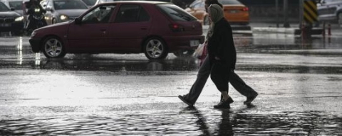 Meteoroloji 10 il için uyarı verdi yağışlar etkisini artırıyor