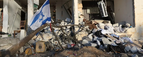 İran'dan İsrail'e misilleme! Füzeler Tel Aviv'i vurdu