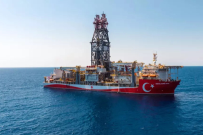 Abdülhamid Han müjdenin kapısını aralamak için sahada! Yeni yılın ilk keşif sondajı vuruldu