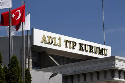 Hakkında yakalama kararı bulunan Hande Erçel Adli Tıp'a sevk edildi