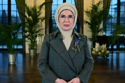 Emine Erdoğan: Bu gidişata hep birlikte dur diyelim