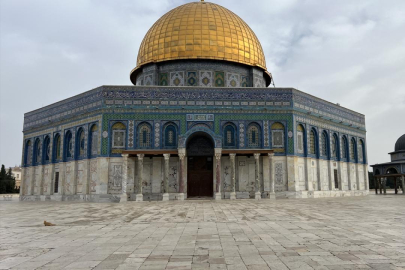 İşgalci İsrail savaş bahanesiyle Mescid-i Aksa'yı 32 gündür kapalı tutuyor