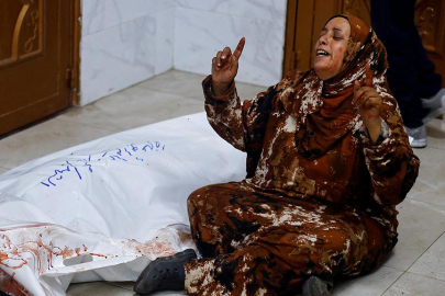 Katil İsrail'in Gazze'ye saldırılarında can kaybı 72 bin 285'e yükseldi