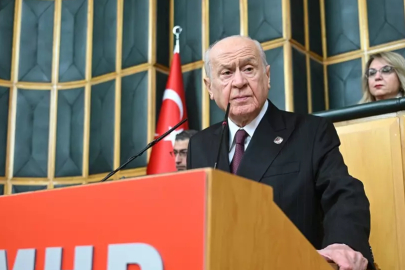 MHP Lideri Bahçeli'den Orta Doğu mesajı: Siyonist zalimliğe karşı İran'ın yanındayız