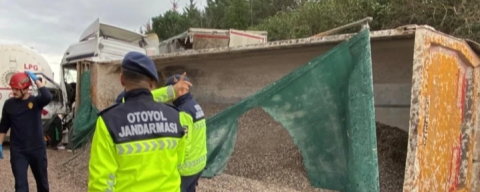 TEM Kocaeli geçişinde ölümlü kaza Ankara yönünü kapattı