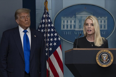 Trump, Adalet Bakanını görevden aldı